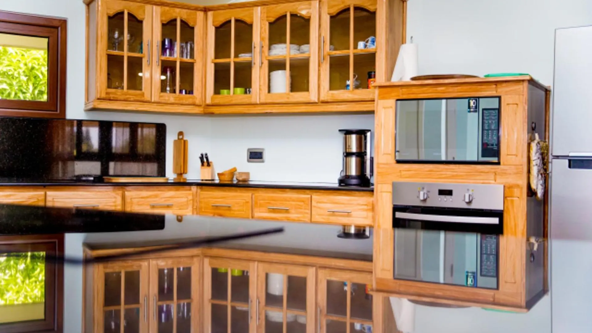 Spacious Apartment With Sea View Au Cap 124 M² Seychely